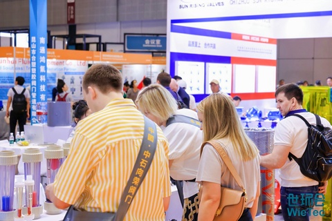 01WS4773_2065452304-rp3704255453-opq3704324148