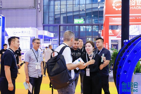 01WS5520_2065452304-rp3704641105-opq3704671658