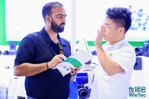 02WS0491_2065452304-rp3706027858-opq3706109068