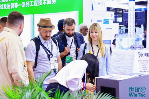 02WS9822_2065452304-rp3705476192-opq3705524341